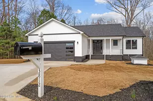 3812 Ramblewood Hill Dr W, Wilson, NC 27893 - Photo 7