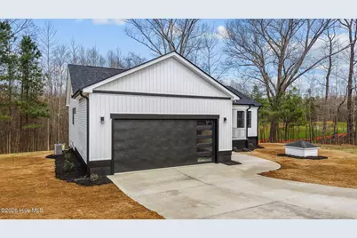 3812 Ramblewood Hill Drive W, Wilson, NC 27893 - Photo 5