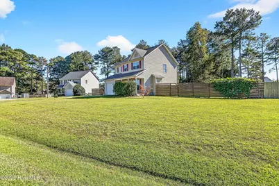 203 Reef Lane, Richlands, NC 28574 - Photo 3