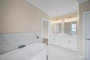 335 Stephanye Ln, Greenville, NC 27834 - Photo 17
