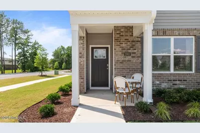 1016 Bayard Wootten Way, New Bern, NC 28562 - Photo 7