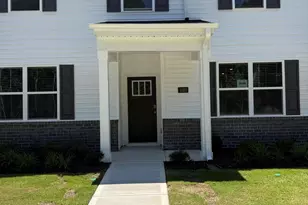1020 Bayard Wootten Way, New Bern, NC 28562 - Photo 1