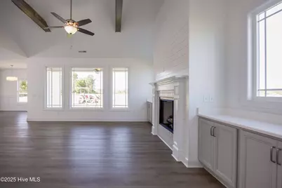 107 Sunny Acres Lane, Clinton, NC 28328 - Photo 5