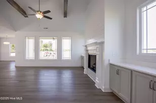 107 Sunny Acres Ln, Clinton, NC 28328 - Photo 5