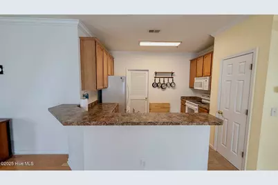 5858 Longwood Drive #201, Murrells Inlet, SC 29576 - Photo 9
