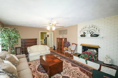 1201 Charles Drive, Laurinburg, NC 28352 - Photo 5