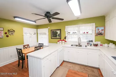 1201 Charles Drive, Laurinburg, NC 28352 - Photo 11