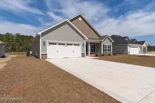 4018 Bluewater Blvd, New Bern, NC 28562 - Photo 1