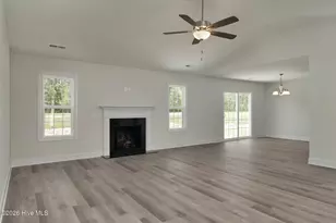 4016 Bluewater Blvd, New Bern, NC 28562 - Photo 9