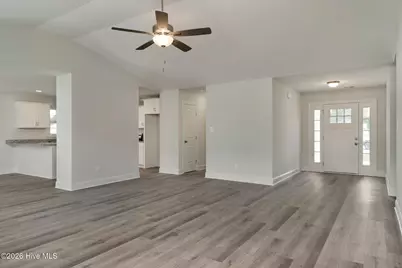 4016 Bluewater Boulevard, New Bern, NC 28562 - Photo 11