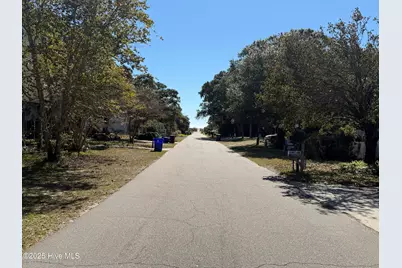 7506 E Oak Island Drive, Oak Island, NC 28465 - Photo 5