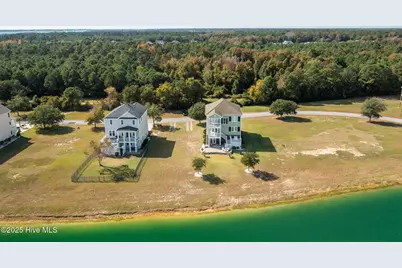 311 Kensington Place, Newport, NC 28570 - Photo 5