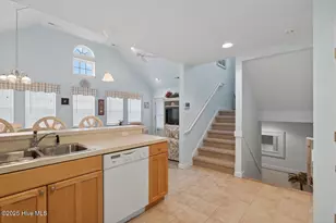 206 E Palmetto St, Kill Devil Hills, NC 27948 - Photo 7