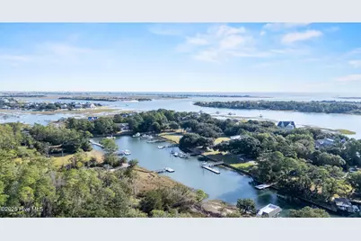 6216 Fox Run Road, Wilmington, NC 28409 - Photo 11