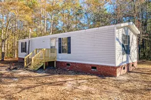 693 S Windward Dr SW, Supply, NC 28462 - Photo 7