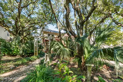 307 Bay Circle, North Topsail Beach, NC 28460 - Photo 5