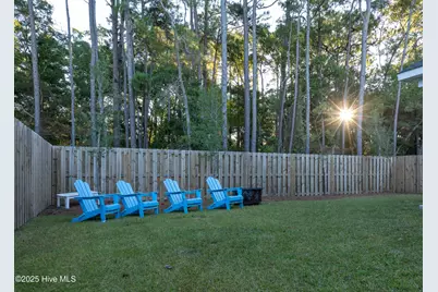 1214 N Caswell Avenue, Southport, NC 28461 - Photo 35