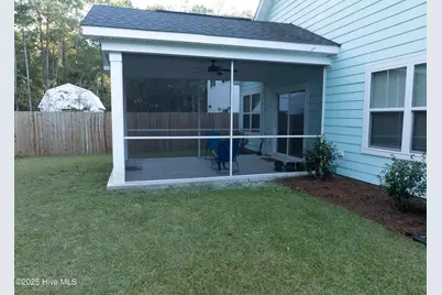1214 N Caswell Avenue, Southport, NC 28461 - Photo 33