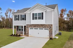 1002 Middlecrest Dr, Rocky Mount, NC 27804 - Photo 3