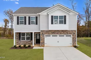 1002 Middlecrest Dr, Rocky Mount, NC 27804 - Photo 1