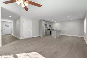 1010 W Saunders Ave, Aberdeen, NC 28315 - Photo 13