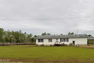 1022 Horne Rd, Lowland, NC 28552 - Photo 9
