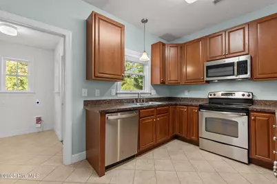 601 Viccars Lane, Manteo, NC 27954 - Photo 9