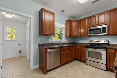 601 Viccars Lane, Manteo, NC 27954 - Photo 7