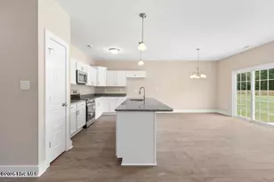 314 E Theriault Ct, Jacksonville, NC 28540 - Photo 13