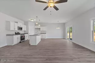 318 E Theriault Ct, Jacksonville, NC 28540 - Photo 19