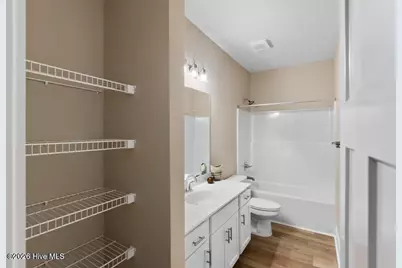 320 E Theriault Court, Jacksonville, NC 28540 - Photo 19