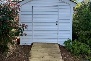 903 E Woodlawn Dr, Williamston, NC 27892 - Photo 13