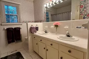 903 E Woodlawn Dr, Williamston, NC 27892 - Photo 57