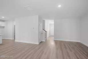 7018 Bayberry Park Dr, New Bern, NC 28562 - Photo 15