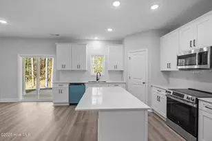 7018 Bayberry Park Dr, New Bern, NC 28562 - Photo 15
