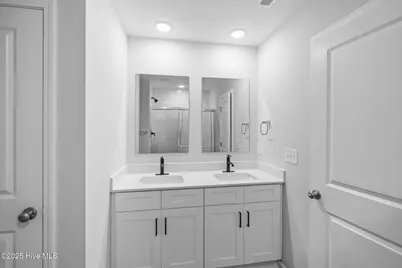 7018 Bayberry Park Drive, New Bern, NC 28562 - Photo 33