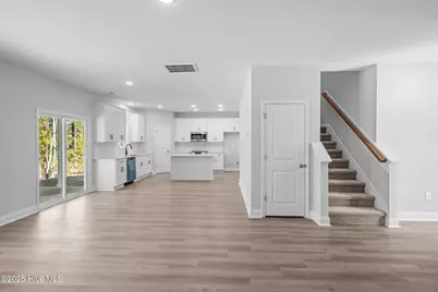 7018 Bayberry Park Drive, New Bern, NC 28562 - Photo 9