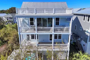 611 Third Street S, Carolina Beach, NC 28428 - Photo 5