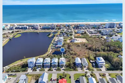 611 Third Street S, Carolina Beach, NC 28428 - Photo 15