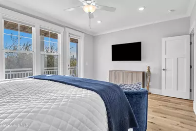 611 Third Street S, Carolina Beach, NC 28428 - Photo 37