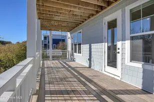 611 Third Street S, Carolina Beach, NC 28428 - Photo 63