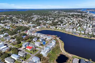 611 Third Street S, Carolina Beach, NC 28428 - Photo 81