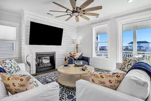 611 Third Street S, Carolina Beach, NC 28428 - Photo 17