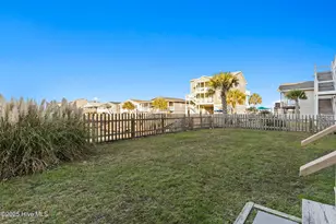 552 Ocean Blvd W, Holden Beach, NC 28462 - Photo 17