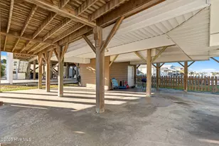 552 Ocean Blvd W, Holden Beach, NC 28462 - Photo 37