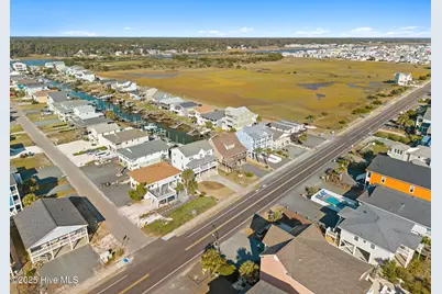 552 Ocean Boulevard W, Holden Beach, NC 28462 - Photo 23