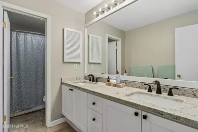 202 Lewis Drive #Unit 1207, Carolina Beach, NC 28428 - Photo 15