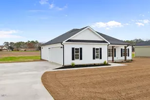 106 Ellens Wy, Goldsboro, NC 27534 - Photo 3