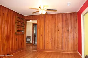 513 W Main St, Beulaville, NC 28518 - Photo 11