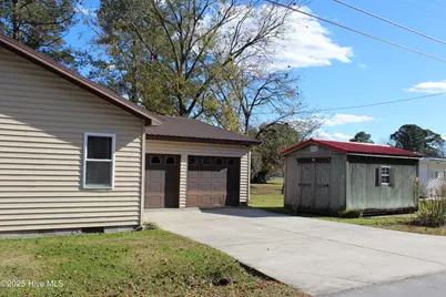 513 W Main Street, Beulaville, NC 28518 - Photo 5